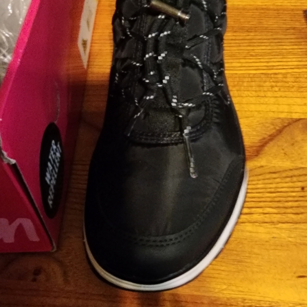 NEW Ryka  Boots
